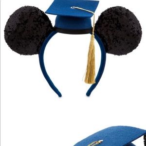 Disney Parks Class of 2022 Graduation Hat Sequin Minnie Ear Headband